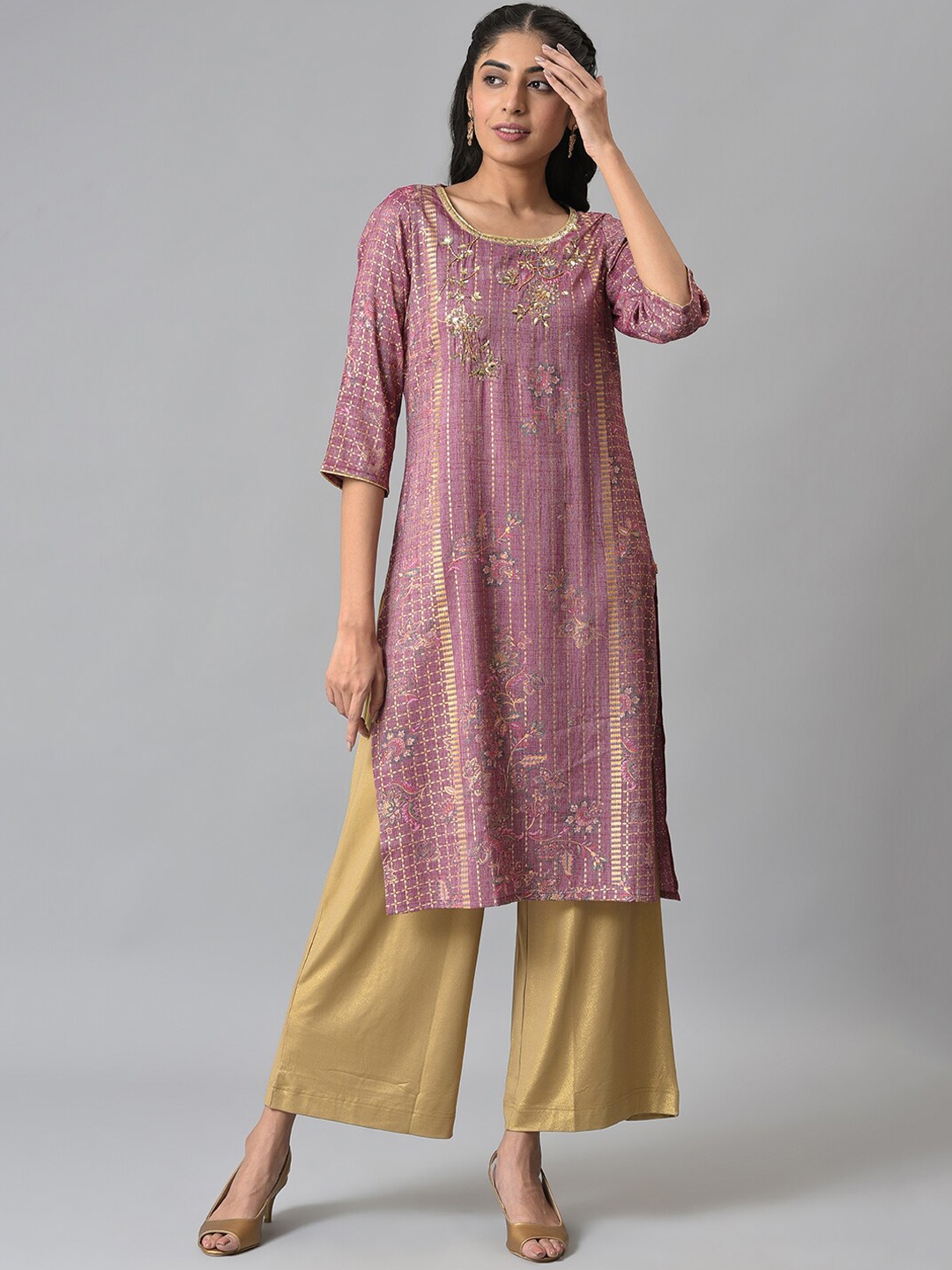 Aurelia Women Purple Floral Print Viscose Straight Kurta