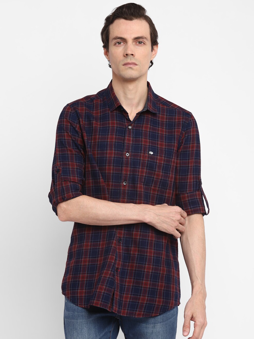 

Red Chief Men Red Slim Fit Tartan Checks Checked Casual Shirt