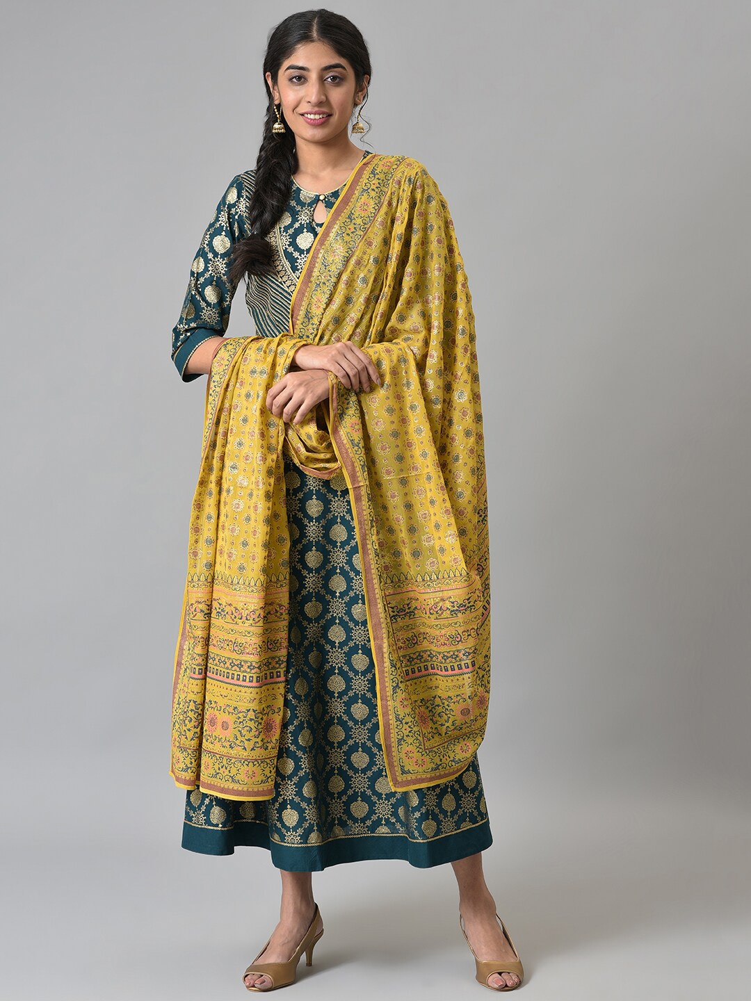 

AURELIA Yellow & Blue Printed Dupatta