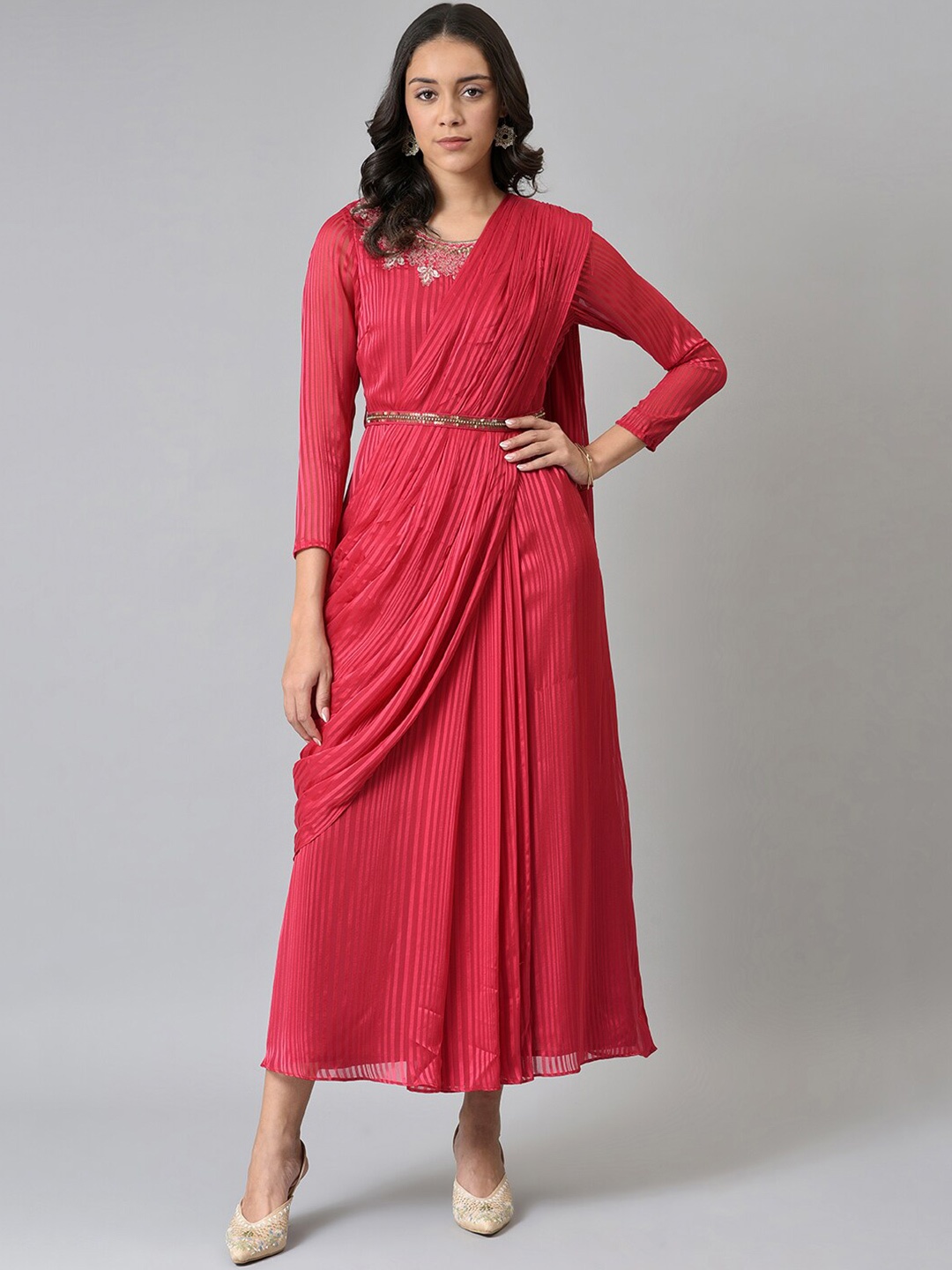 

WISHFUL Red Striped Satin Ethnic Maxi Maxi Dress