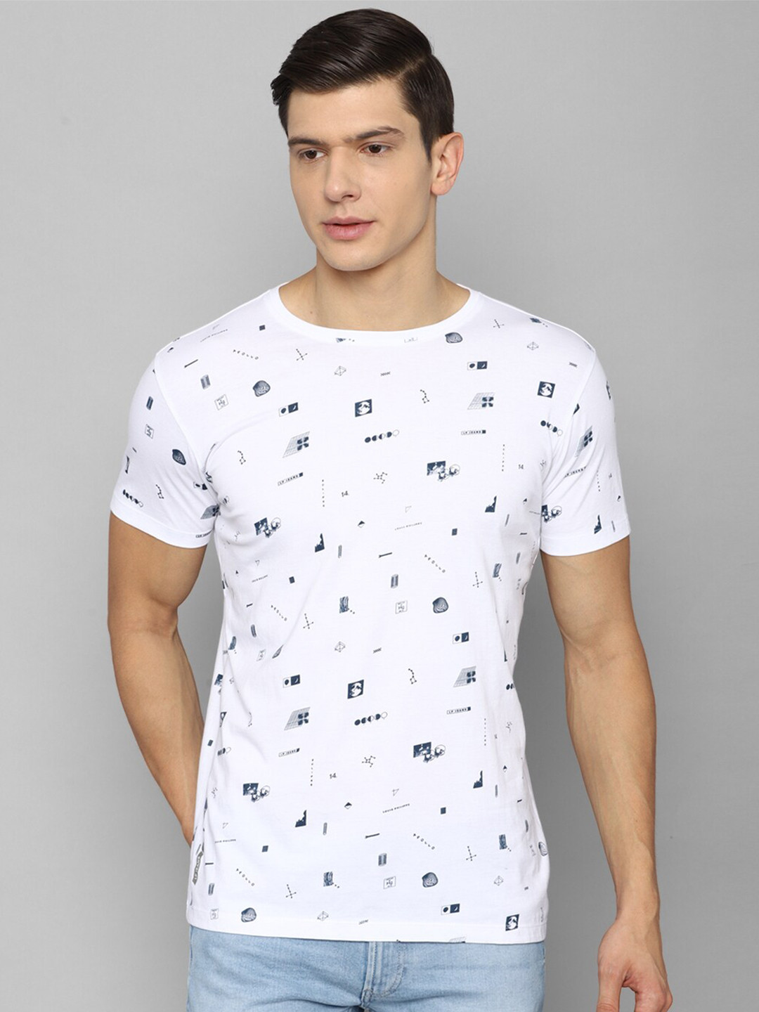 

Louis Philippe Jeans Men White & Blue Printed Slim Fit Pure Cotton T-shirt