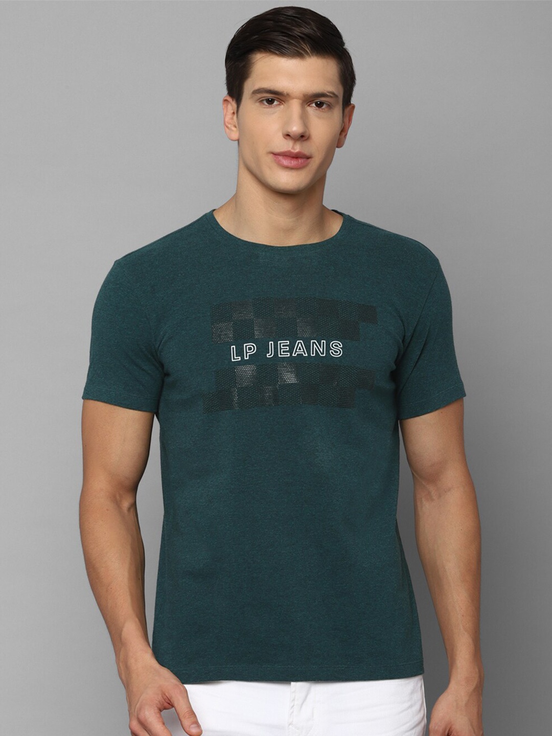 

Louis Philippe Jeans Men Green Typography Printed Cotton Slim Fit T-shirt