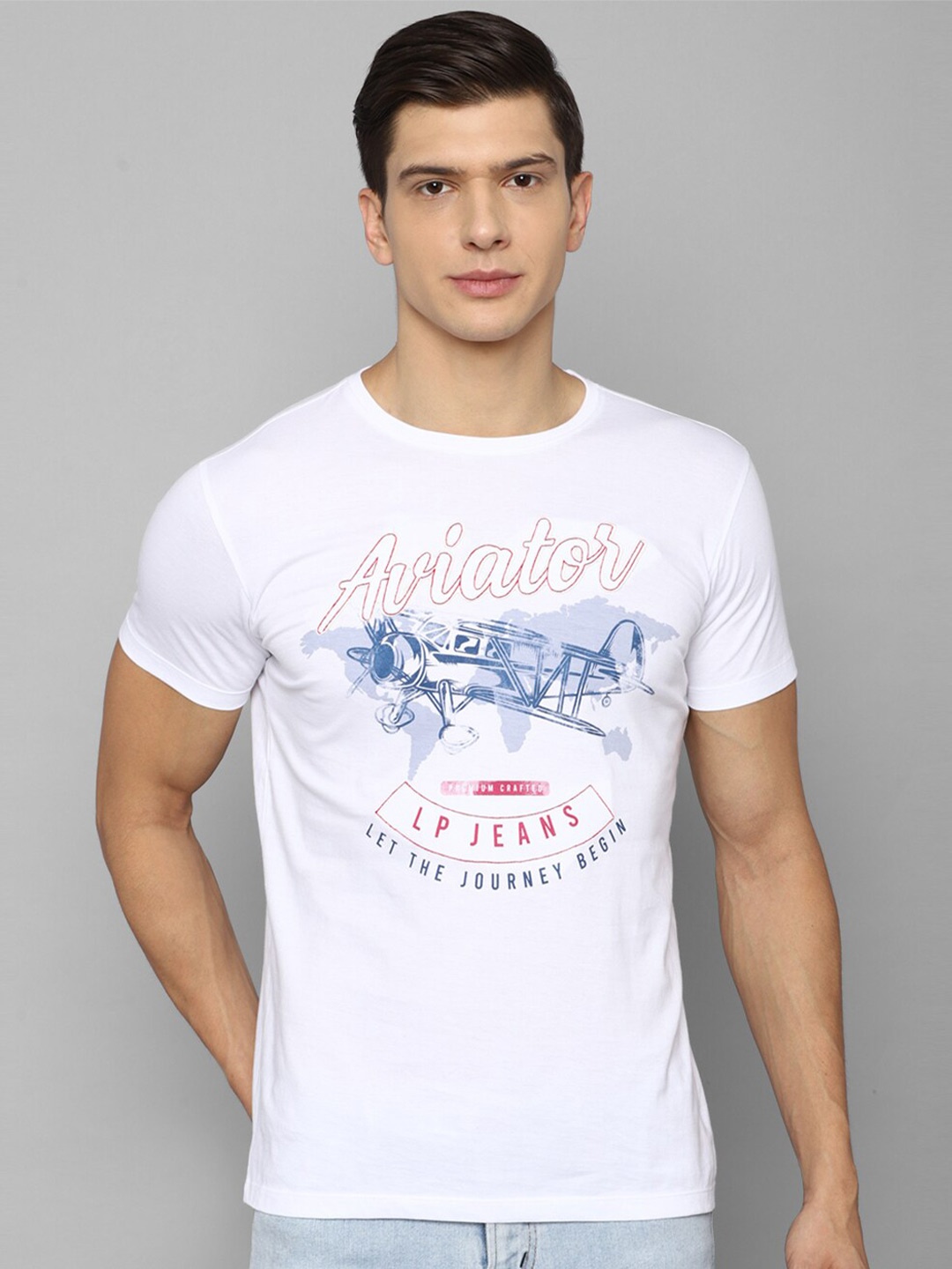 

Louis Philippe Jeans Men White & Blue Typography Printed Slim Fit T-shirt