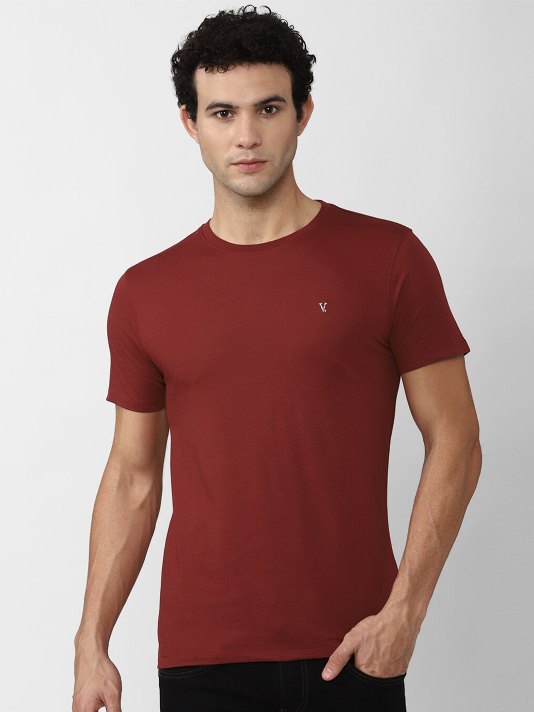 

V Dot Men Maroon Slim Fit Cotton T-shirt