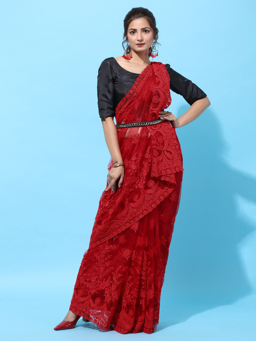 

kasee Red Floral Sequinned Net Heavy Work Saree