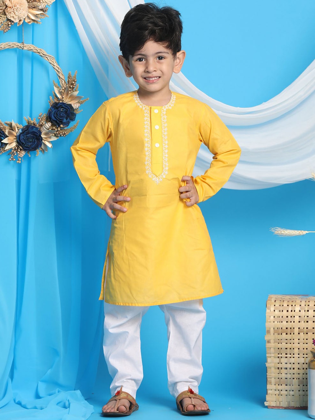 

VASTRAMAY Boys Yellow Thread Work Kurta with Pyjamas