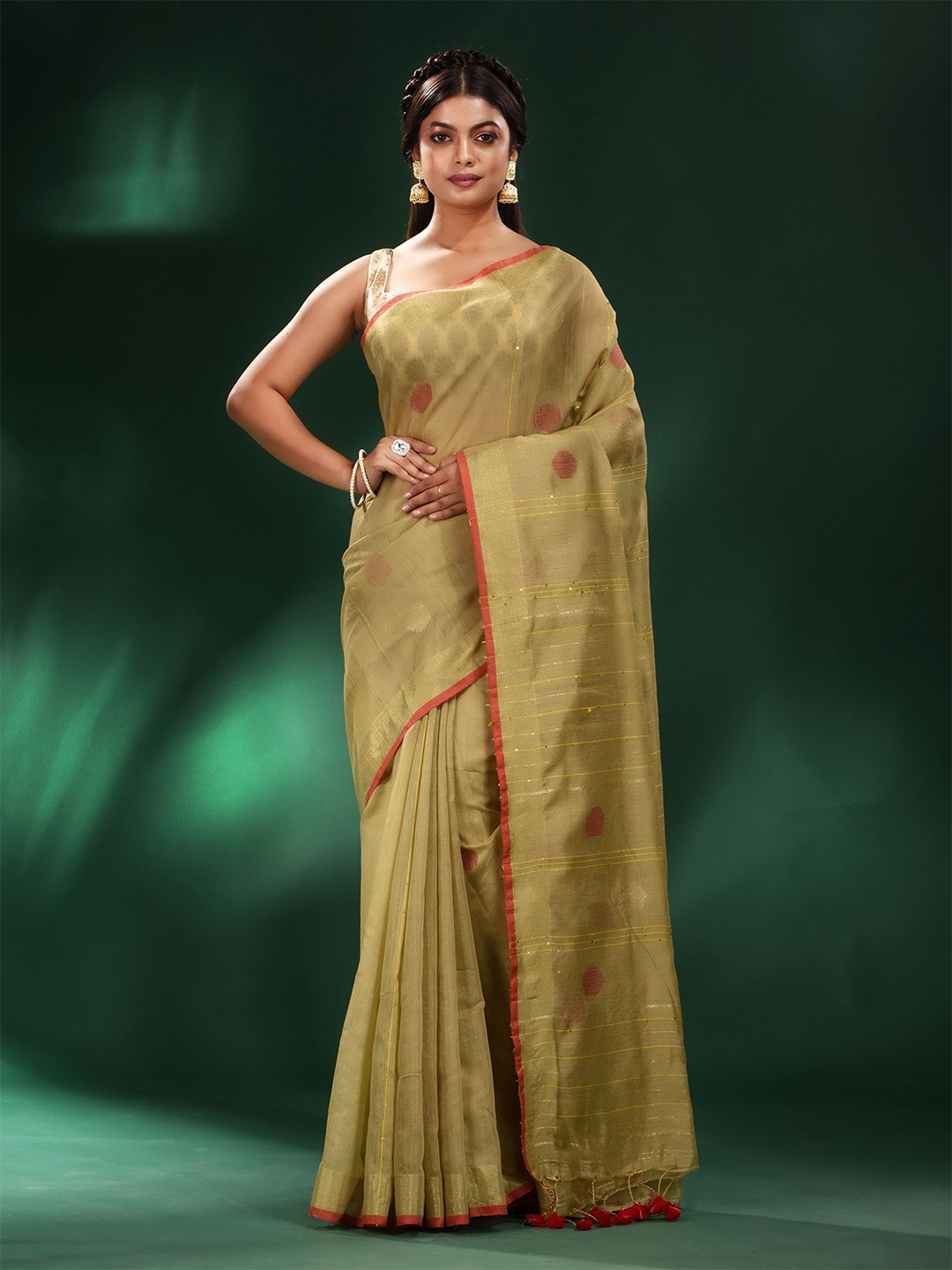 

Charukriti Gold-Toned & Red Woven Design Zari Saree With Unstitched Blouse Piece