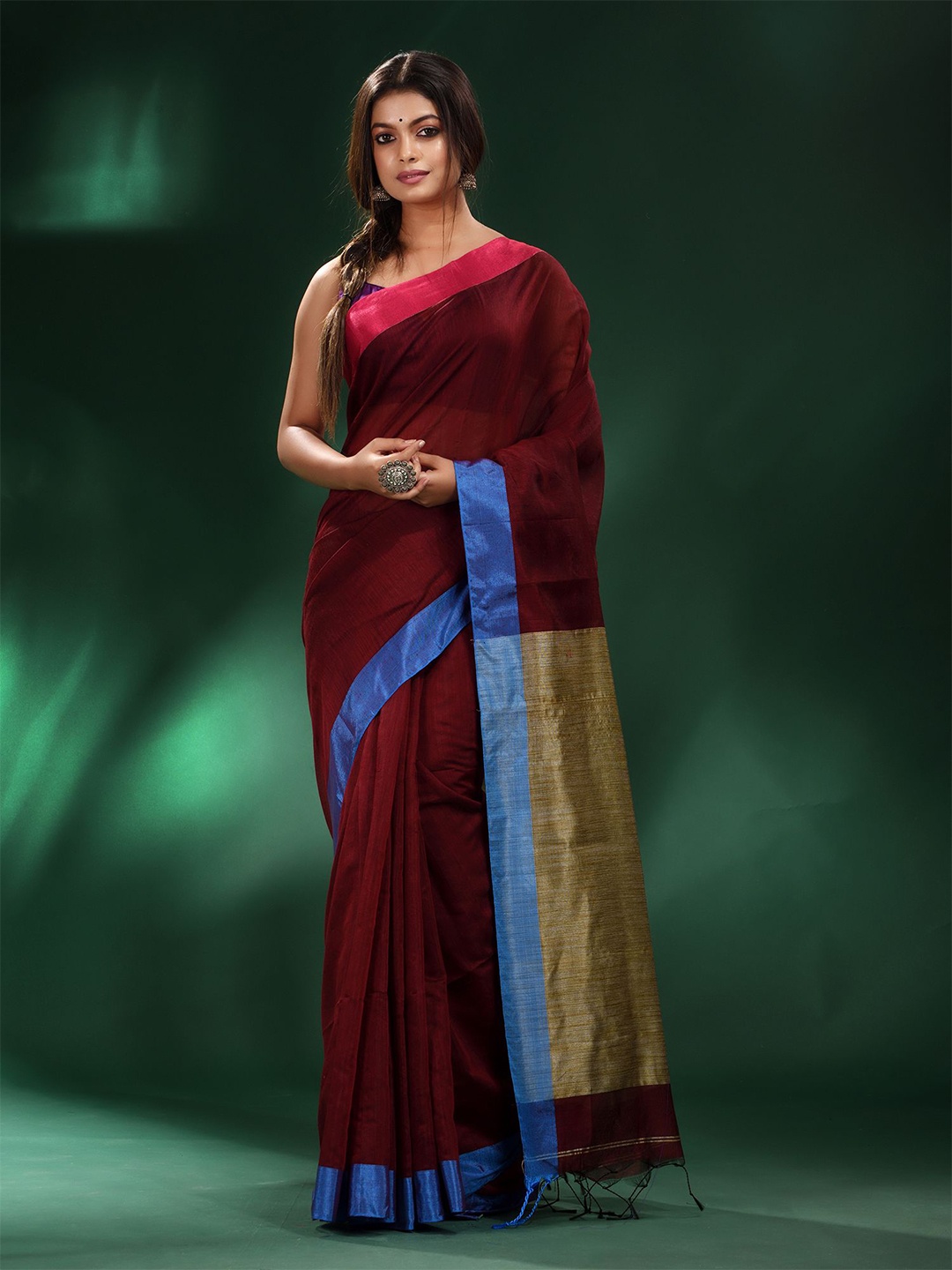 

Charukriti Maroon & Blue Pure Cotton Saree