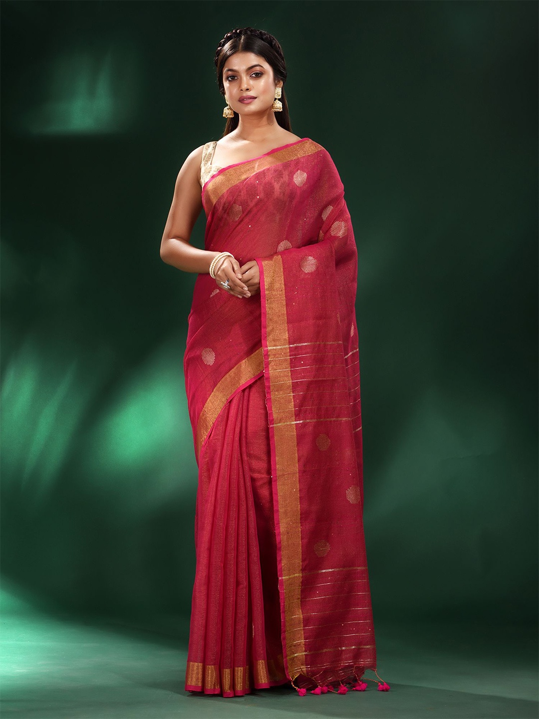 

Charukriti Red And Gold Toned Embellished Sequined Saree