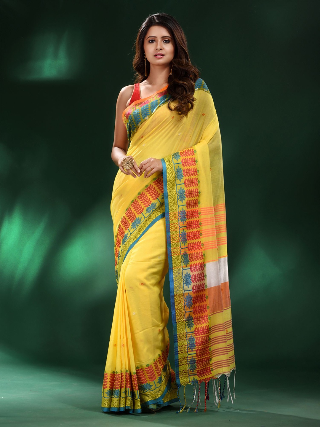 

Charukriti Yellow & Orange Ethnic Motifs Pure Cotton Saree
