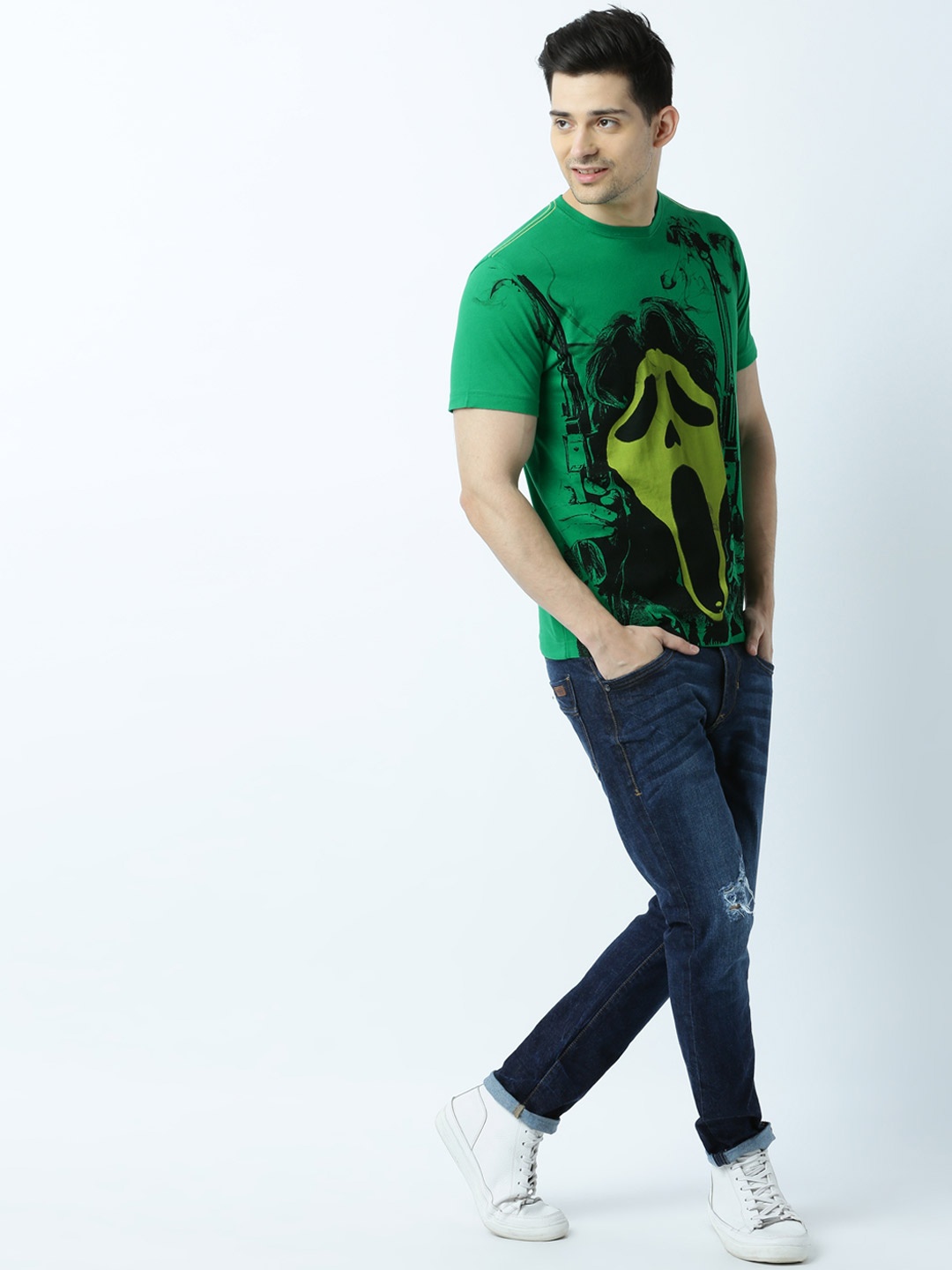 

Huetrap Men Green Printed T-shirt