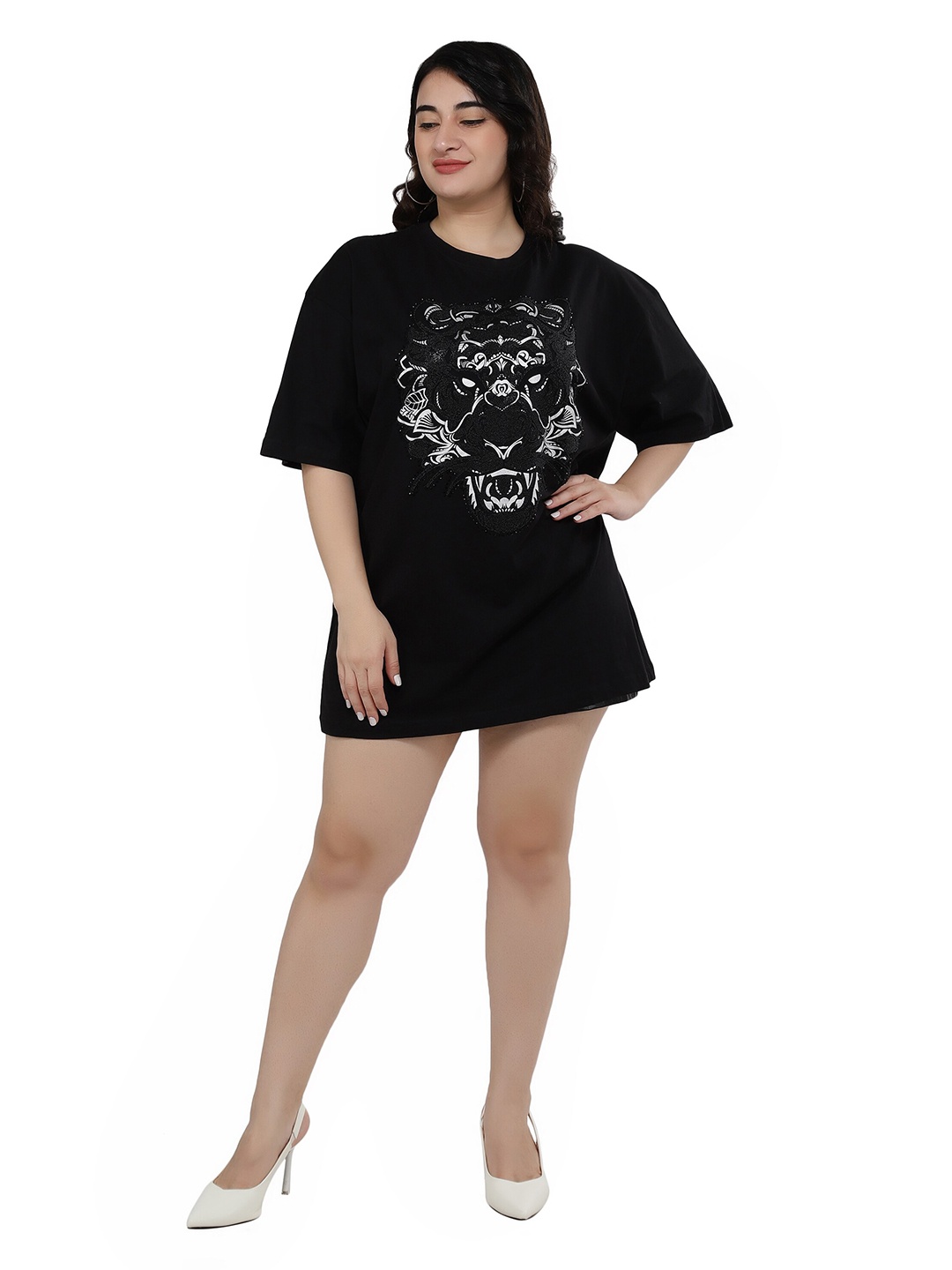 

NUEVOSDAMAS Women Silver-Toned Printed Pure Cotton T-shirt