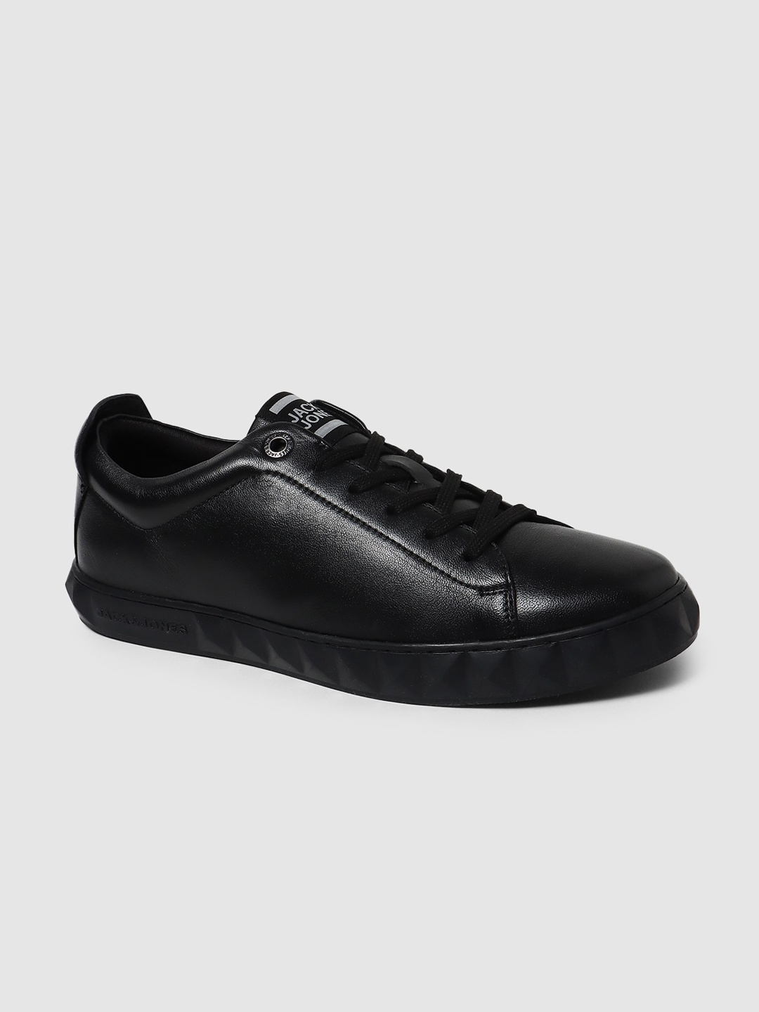 

Jack & Jones Men Black Textured Leather Sneakers
