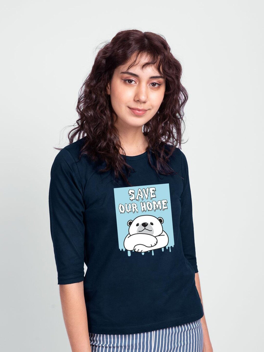 

Bewakoof Women Blue & White Printed Pure Cotton Slim Fit T-shirt