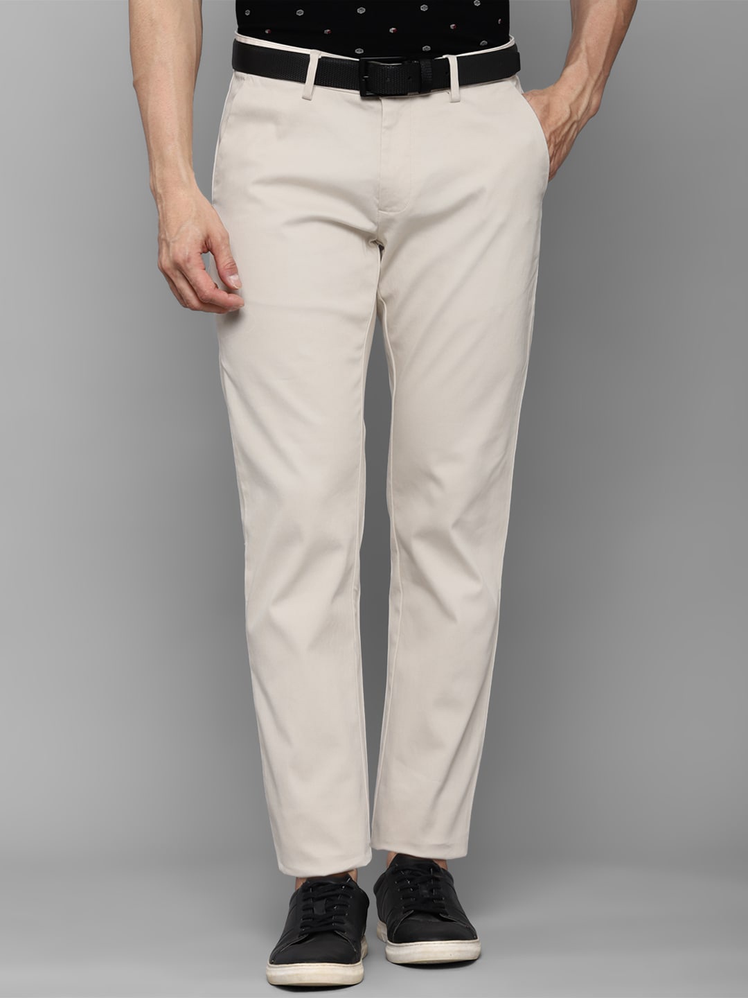 

Allen Solly Men Beige Slim Fit Trousers