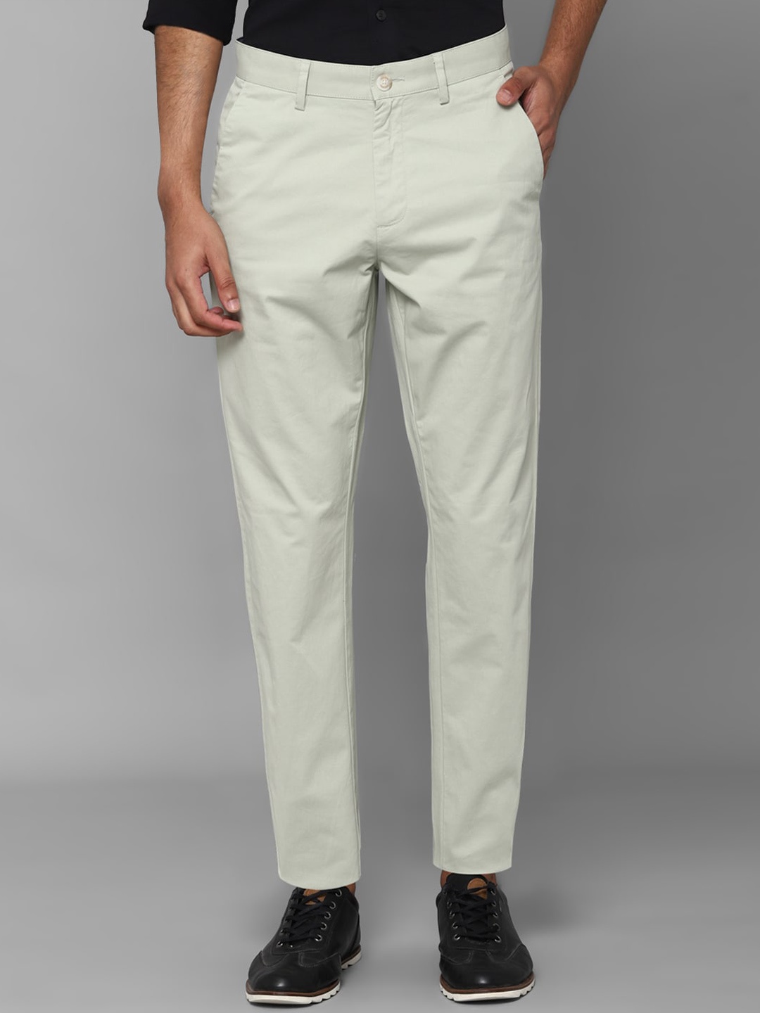 

Allen Solly Men White Regular Fit Regular Trousers