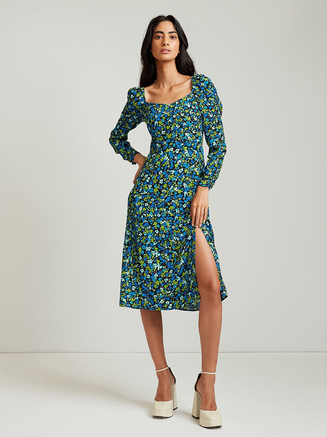 

COVER STORY Blue & Green Floral A-Line Dress