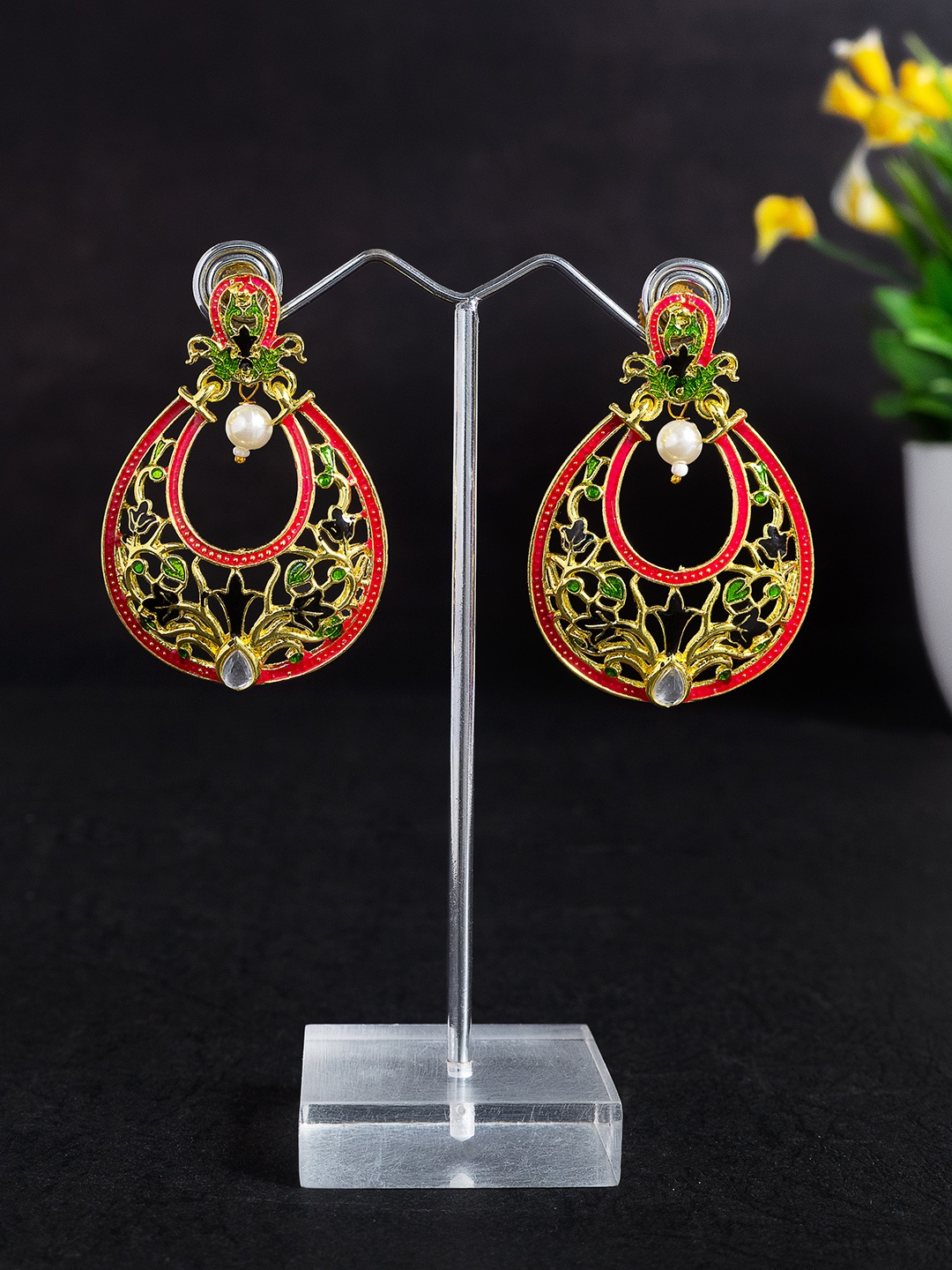 

Golden Peacock Pink & White Teardrop Shaped Drop Earrings