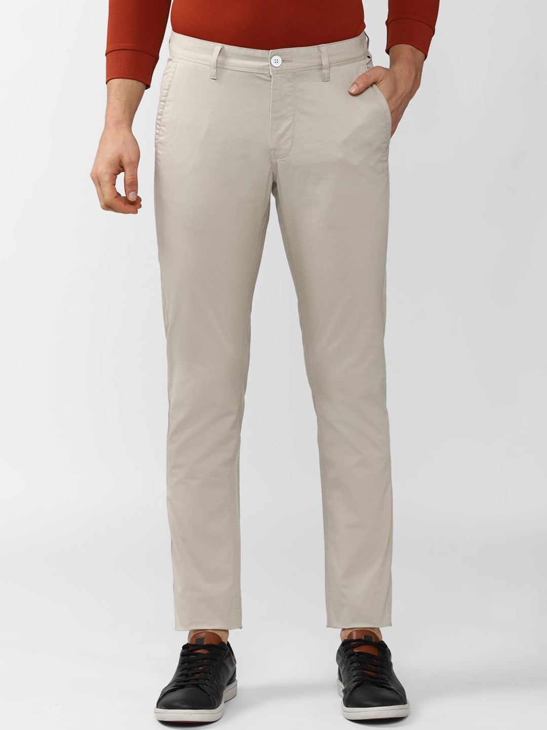 

Van Heusen Sport Men Beige Slim Fit Cotton Trousers