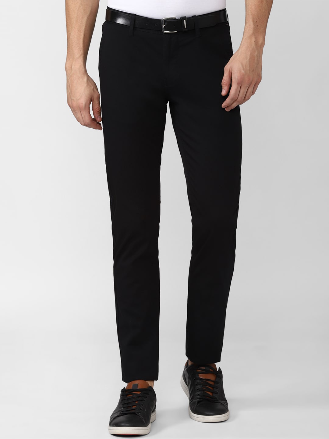 

Van Heusen Sport Men Black Slim Fit Trousers