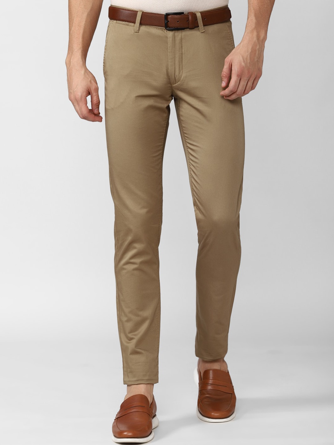

Van Heusen Sport Men Khaki Slim Fit Chinos Trouser