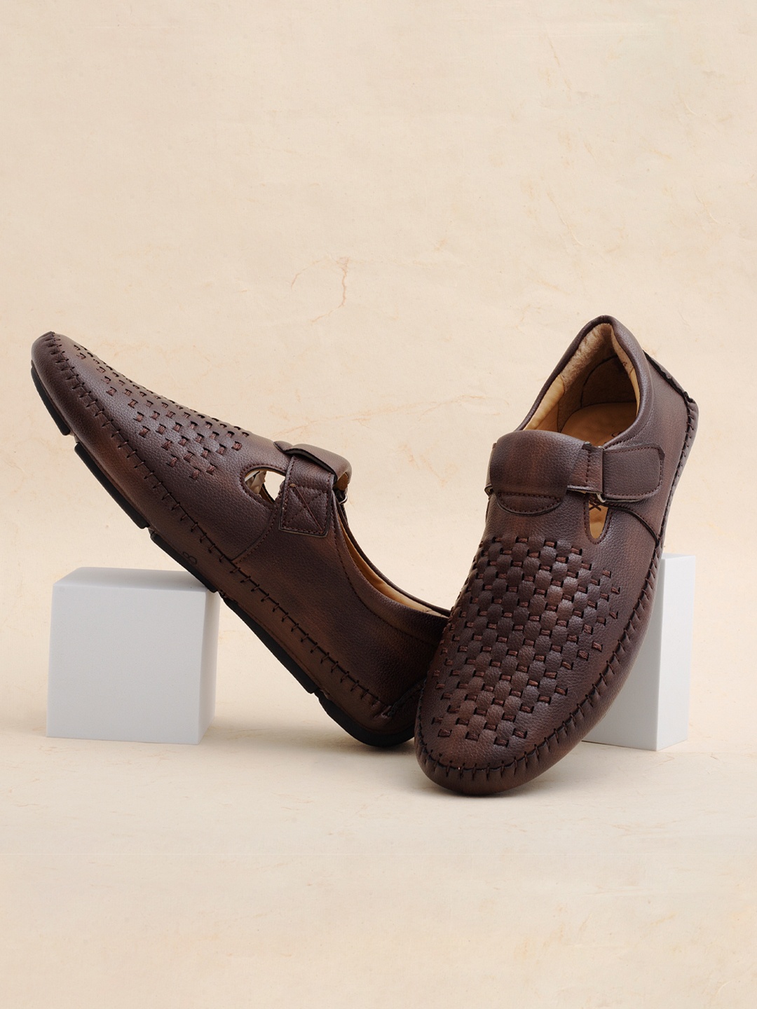 

Big Fox Men Brown Shoe-Style Sandals