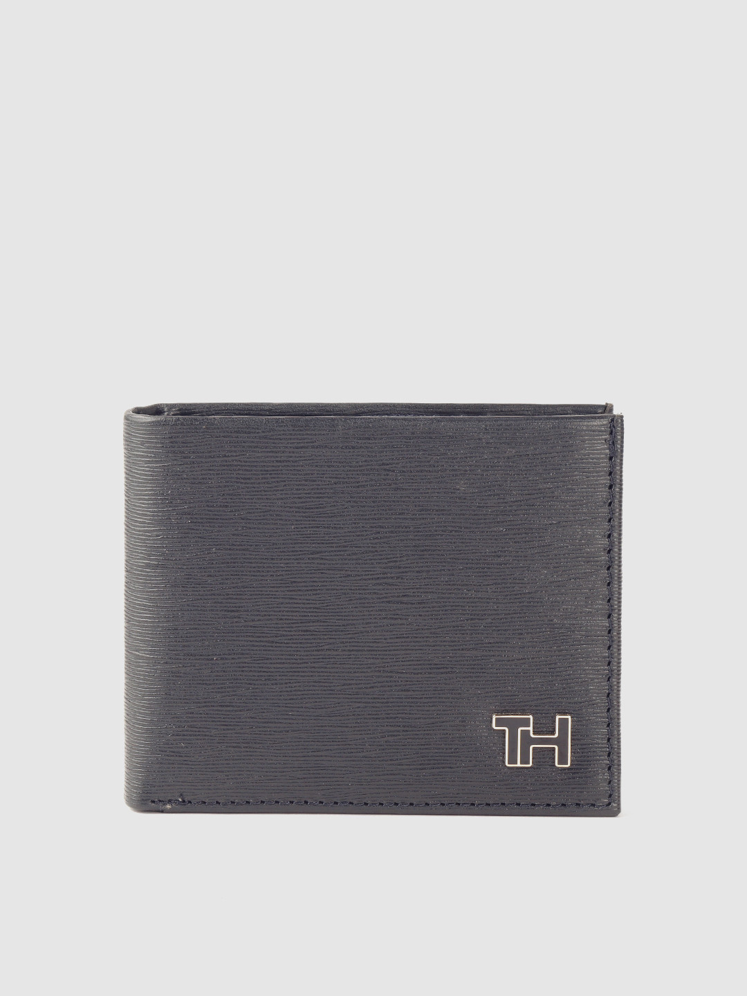 

Tommy Hilfiger Men Grey Textured Leather Two Fold Wallet