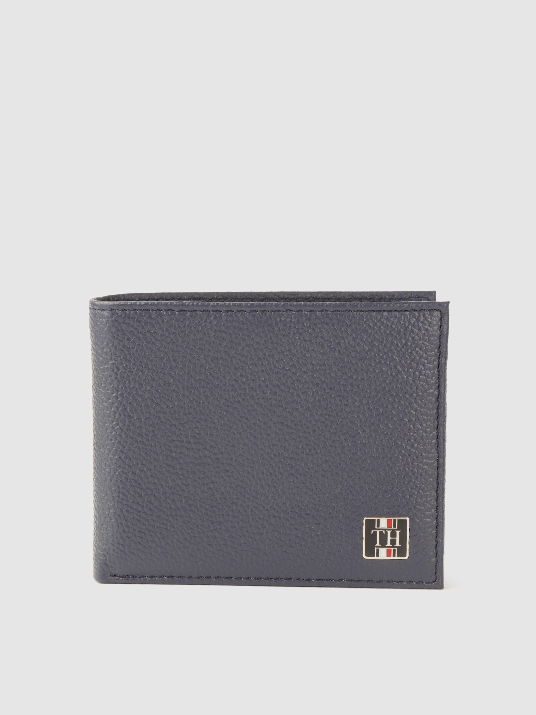 

Tommy Hilfiger Men Grey Textured Leather Two Fold Wallet