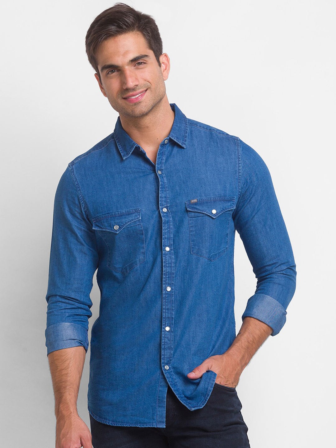 

SPYKAR Men Blue Slim Fit Casual Shirt