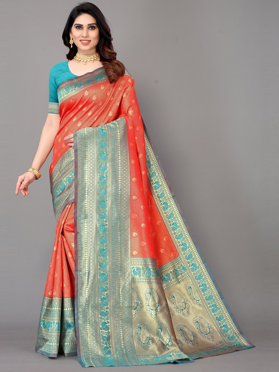 

Winza Designer Red & Green Ethnic Motifs Zari Silk Blend Banarasi Saree