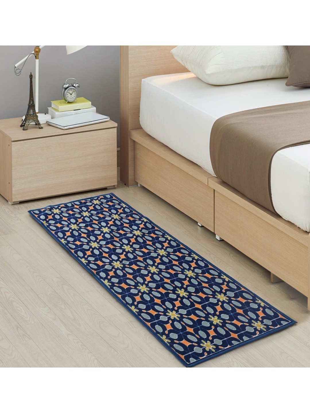 

URBAN SPACE Navy Blue & Orange Geometric Printed Anti-Skid Carpet