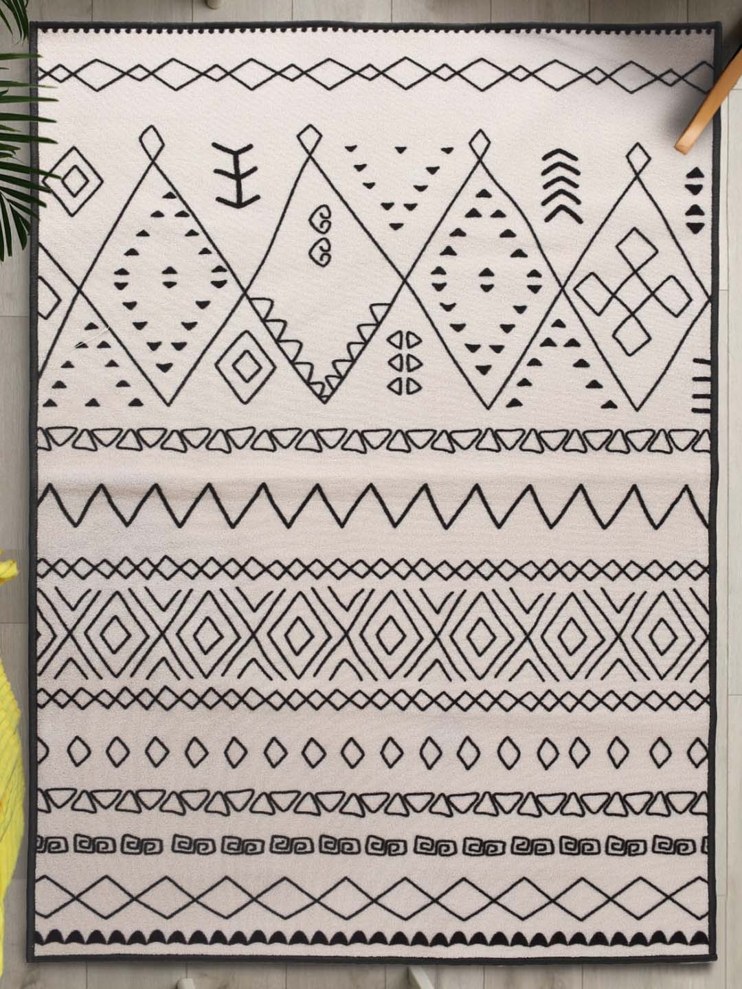 

URBAN SPACE White & Grey Printed Anti-Skid Carpet
