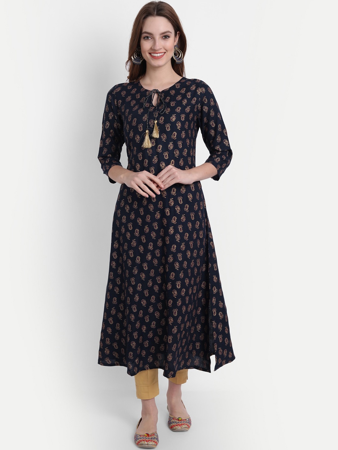 

SUTI Women Navy Blue Ethnic Motifs Printed Keyhole Neck Kurta