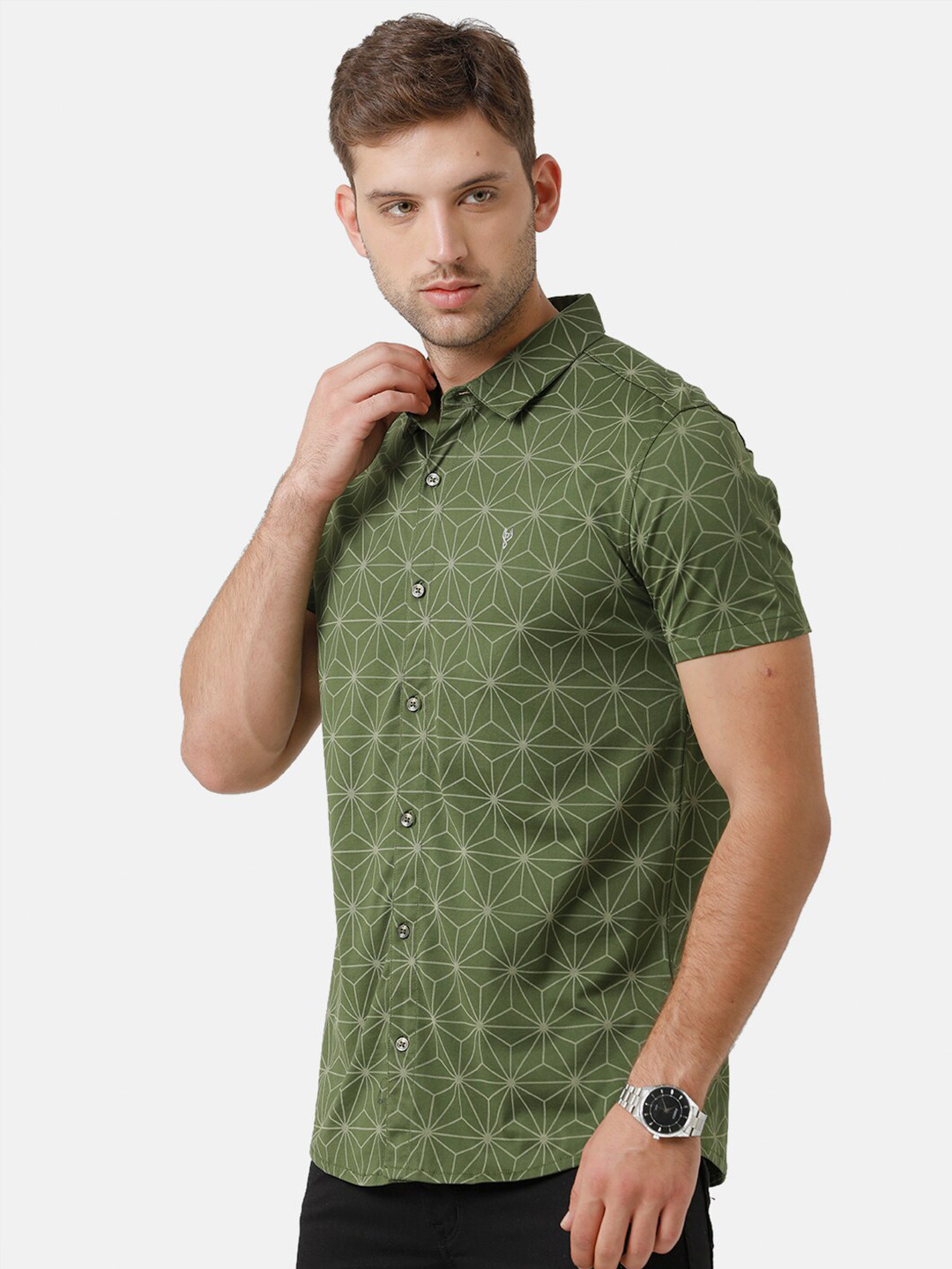 

Classic Polo Men Green Checked Polo Collar Slim Fit T-shirt