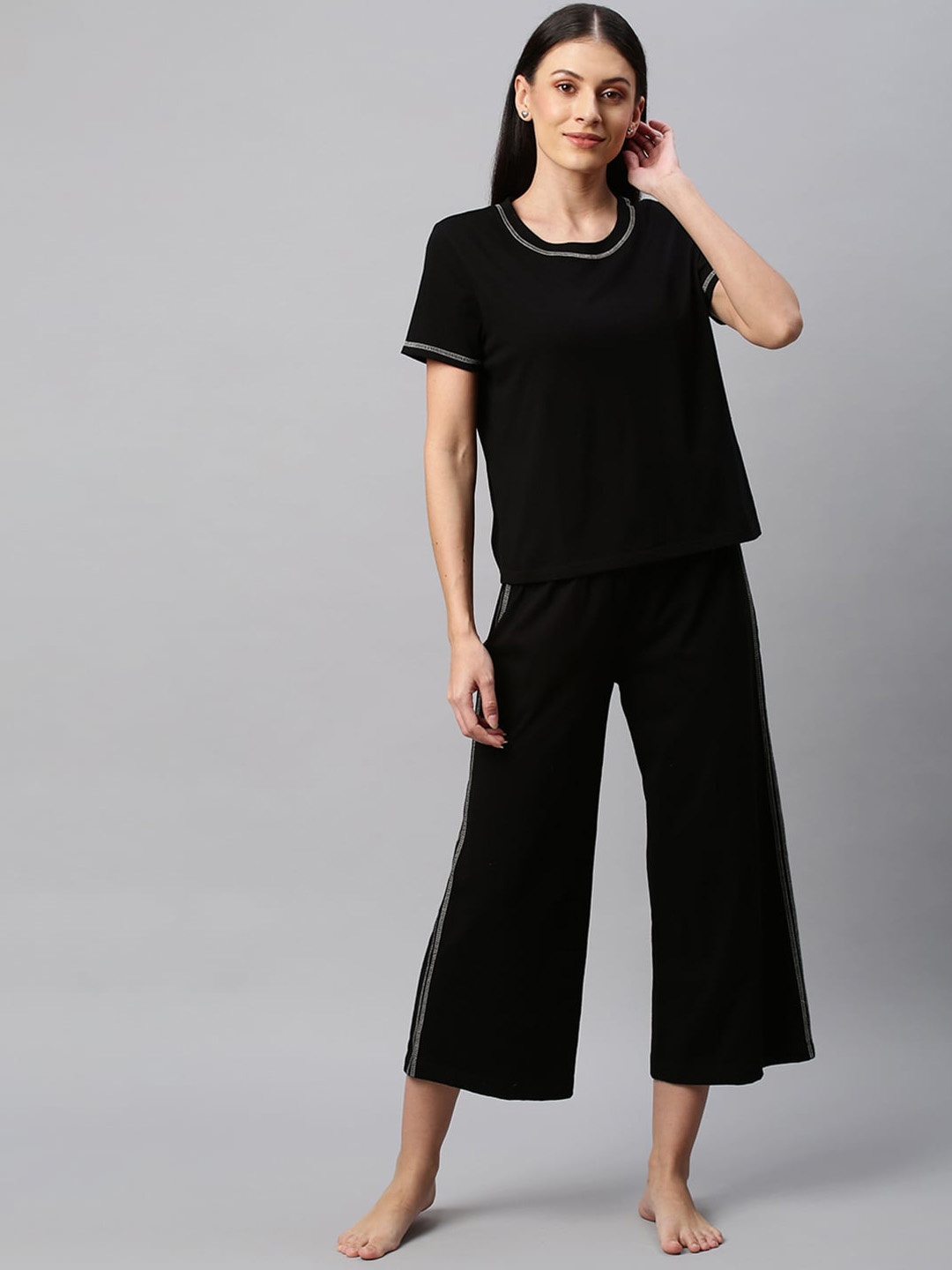 

Chemistry Women Black Solid Night suit