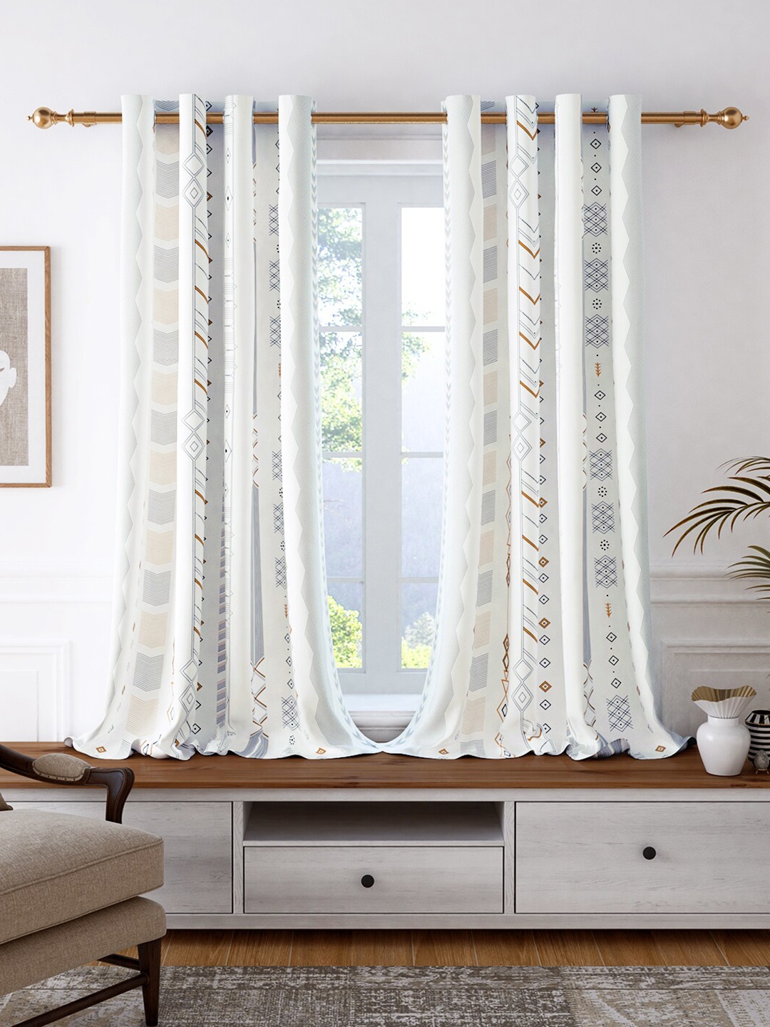 

Story@home Set of 2 White & Yellow Geometric Room Darkening Window Curtain