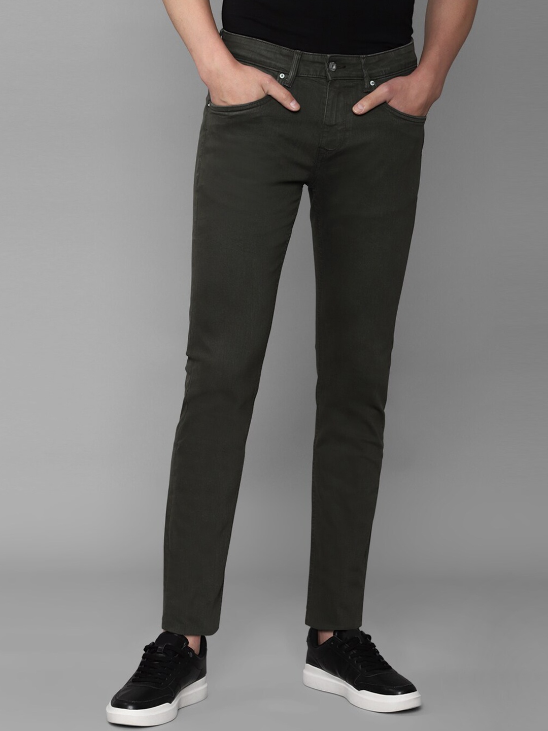 

Louis Philippe Jeans Men Grey Slim Fit Jeans