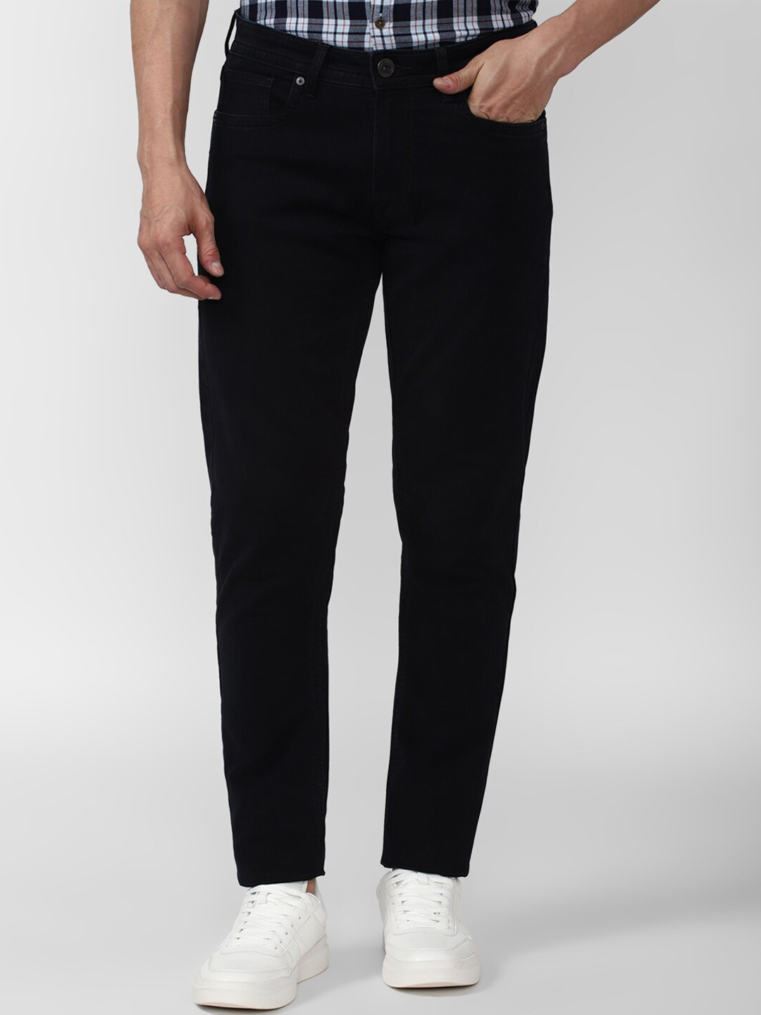 

Peter England Casuals Men Black Regular Fit Solid Jeans