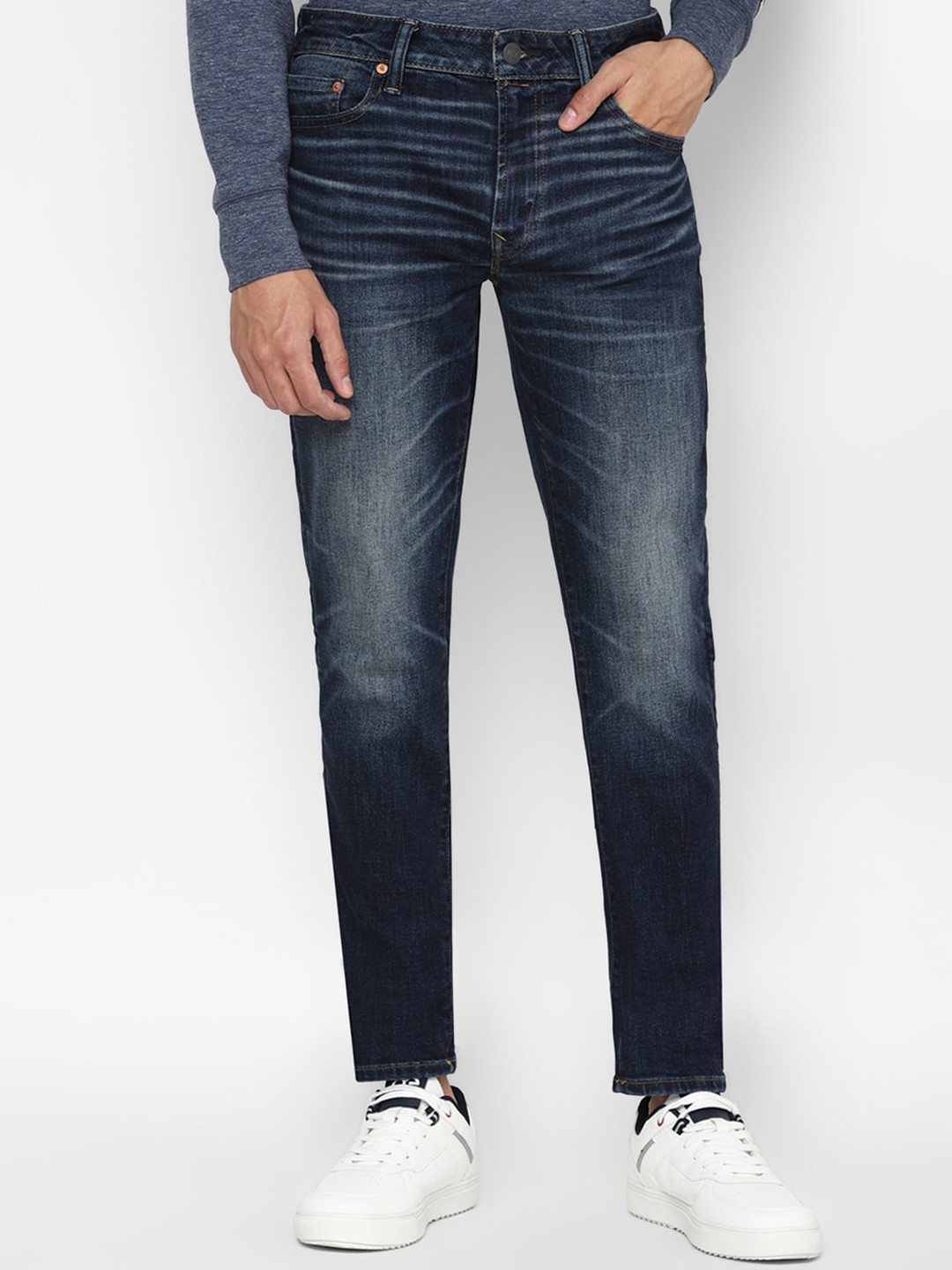 

AMERICAN EAGLE OUTFITTERS Men Blue Slim Fit Heavy Fade Jeans