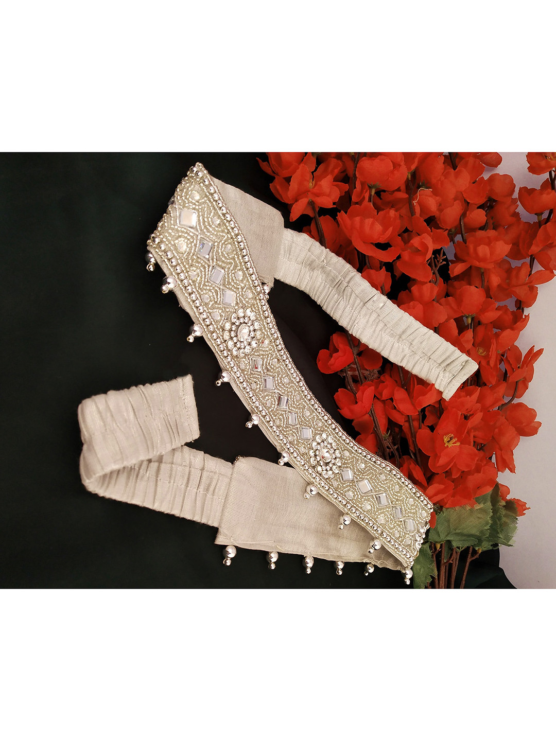 

VAMA Women Silver Embellished Synthetic Belt