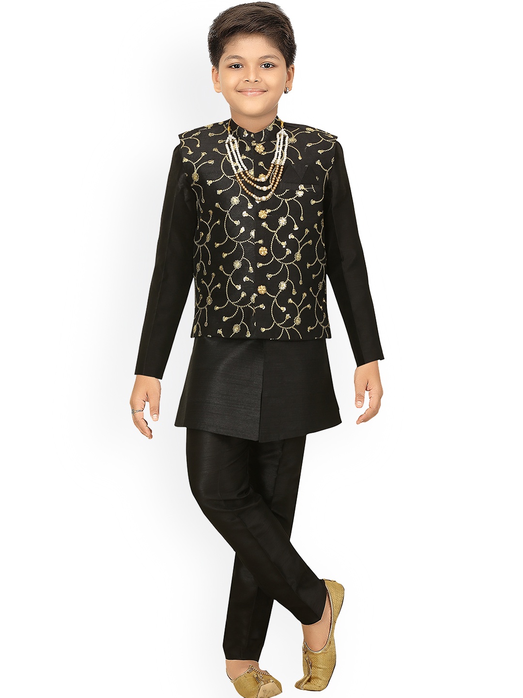 

ahhaaaa Boys Black Self Design Sherwani Set With Waistcoat