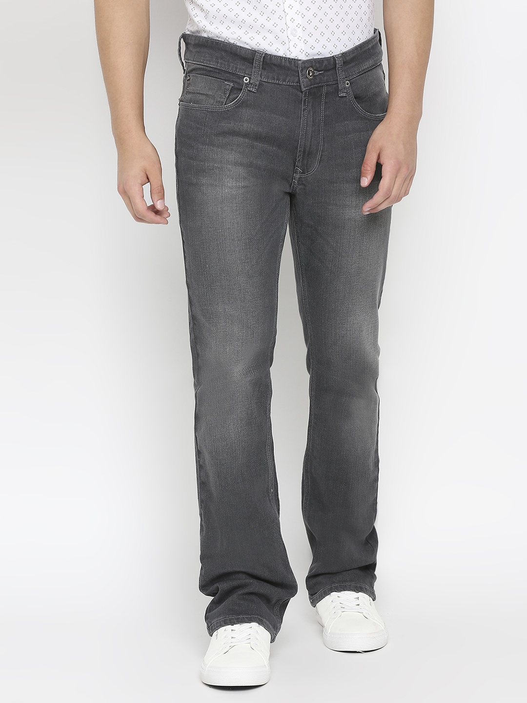 

SPYKAR Men Rafter Bootcut Low-Rise Light Fade Stretchable Jeans, Grey