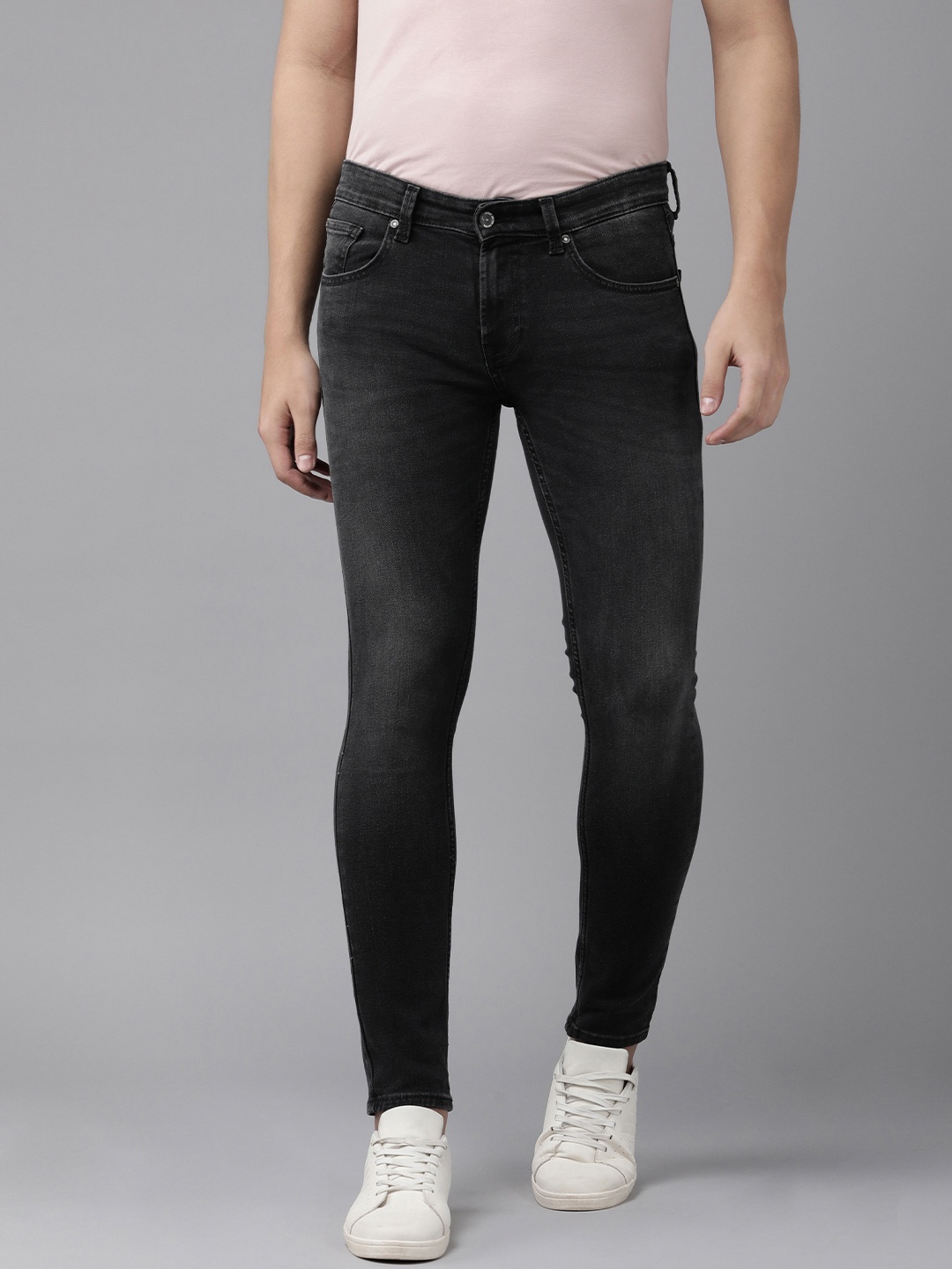 

SPYKAR Men Black Super Skinny Fit Low-Rise Light Fade Stretchable Jeans