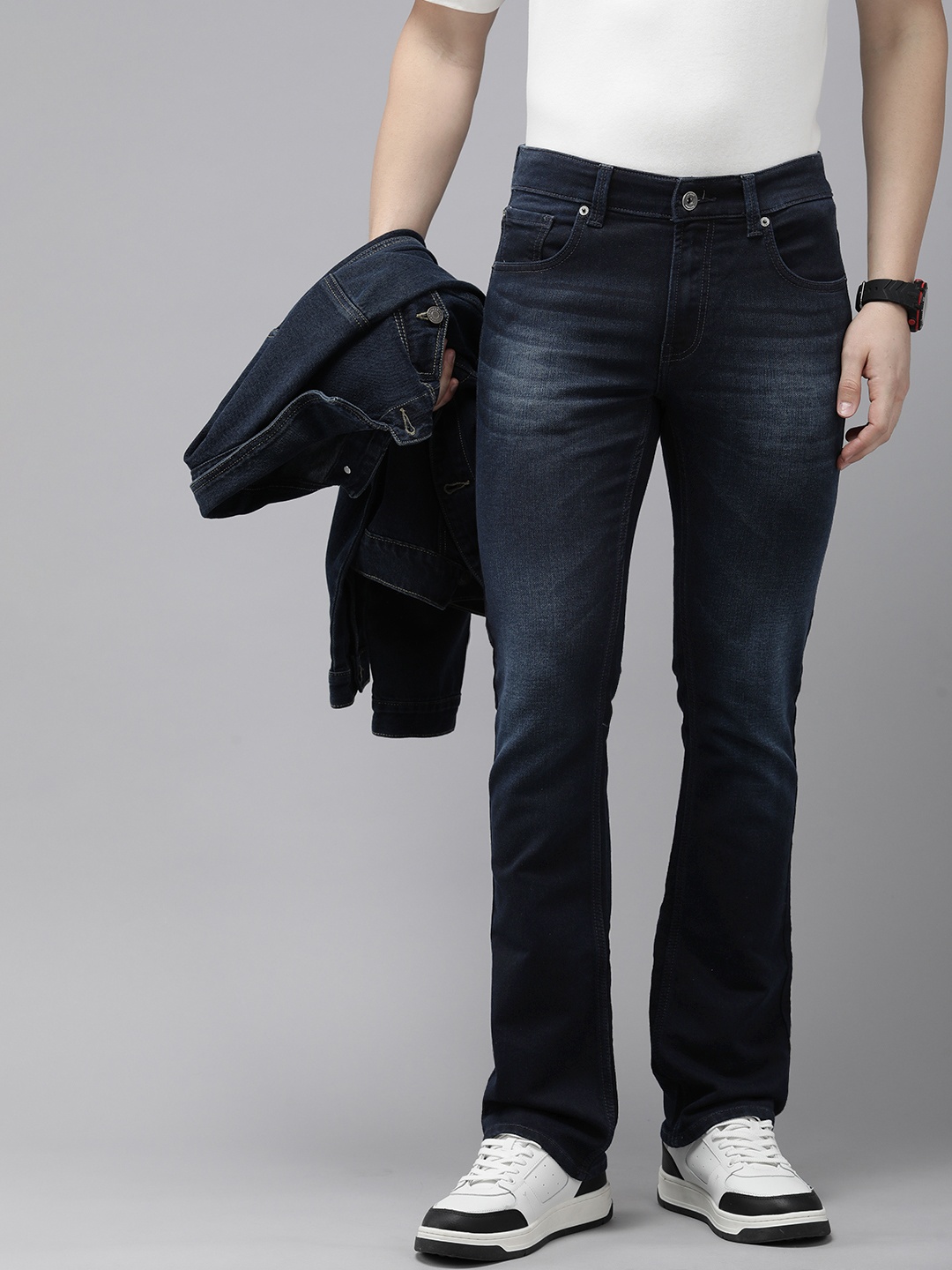 

SPYKAR Men Rafter Bootcut Light Fade Stretchable Jeans, Blue