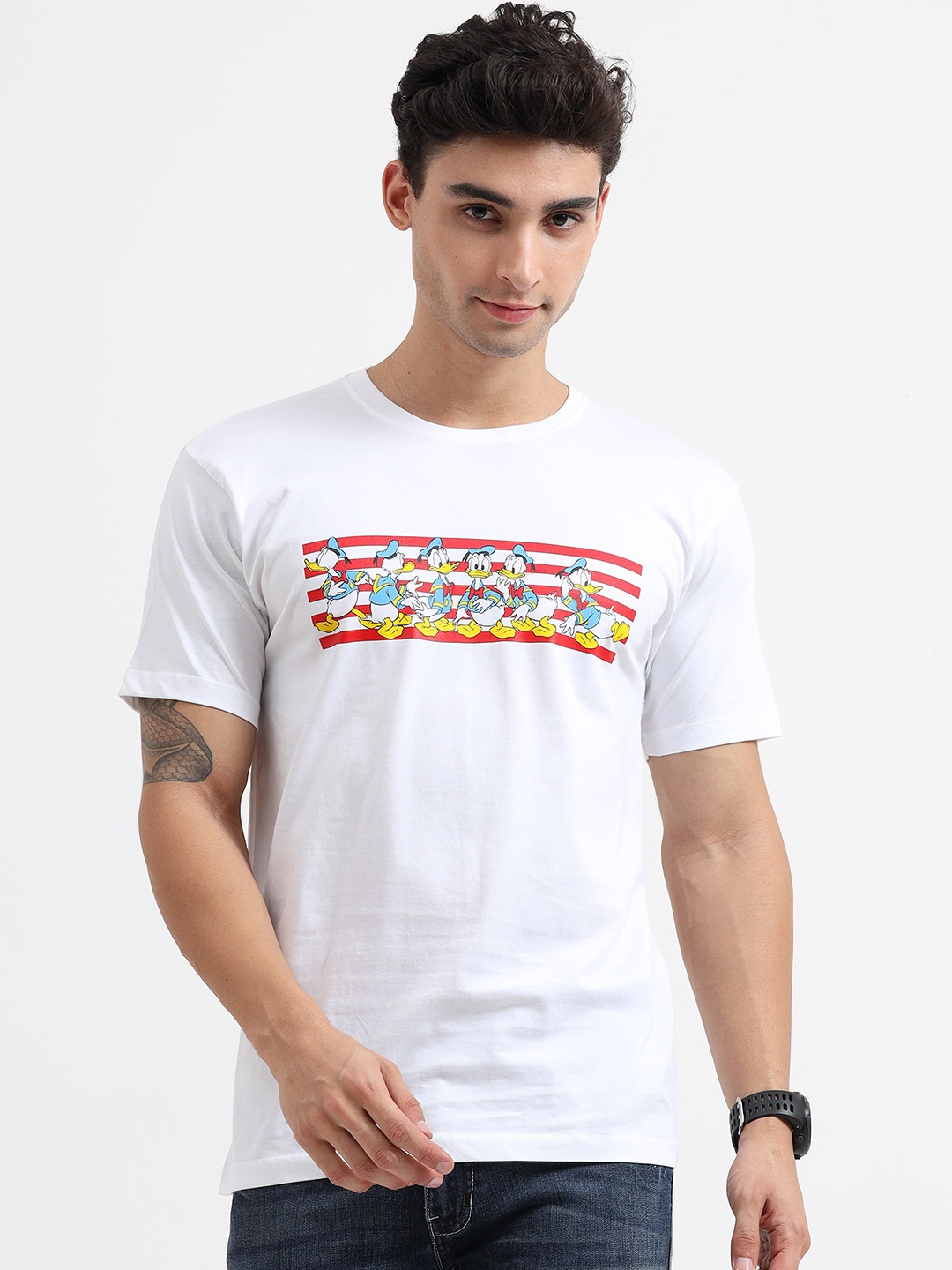 

COOFT Men White Donald Duck Printed Pure Cotton T-shirt