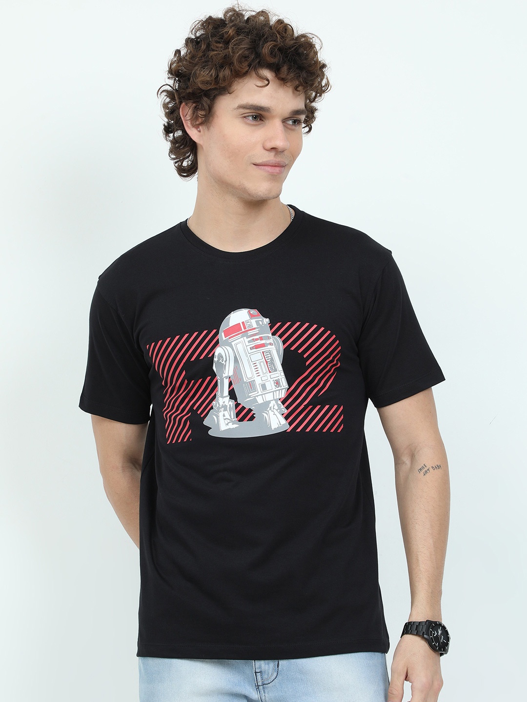 

COOFT Men Black Star Wars Printed Pure Cotton T-shirt
