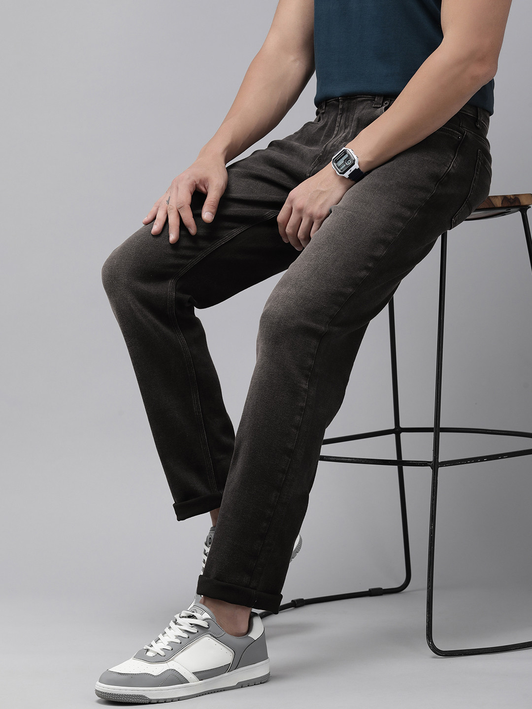 

SPYKAR Men Kano Relaxed Fit Light Fade Stretchable Jeans, Charcoal