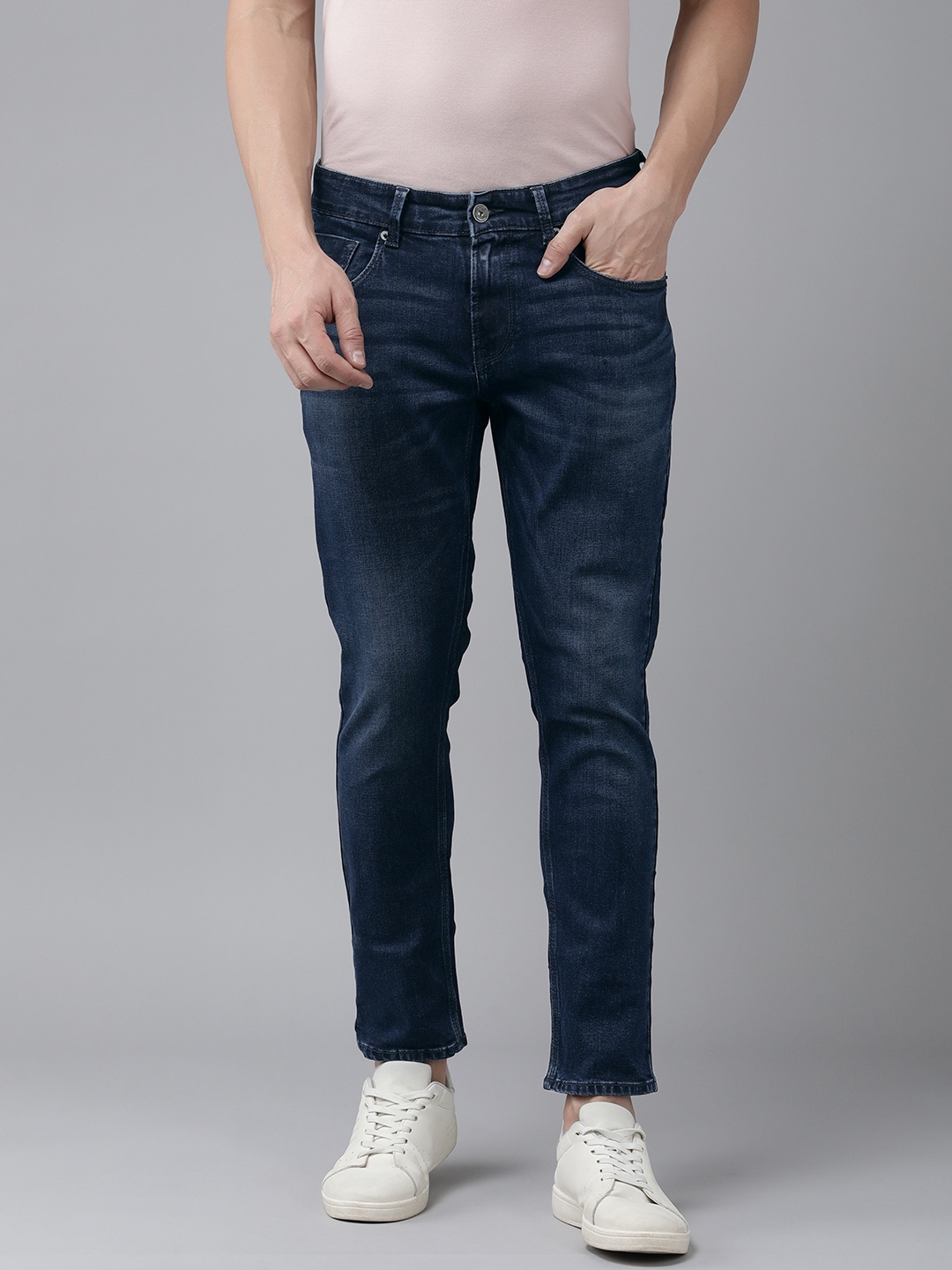 

SPYKAR Men Slim Fit Low-Rise Light Fade Stretchable Jeans, Blue