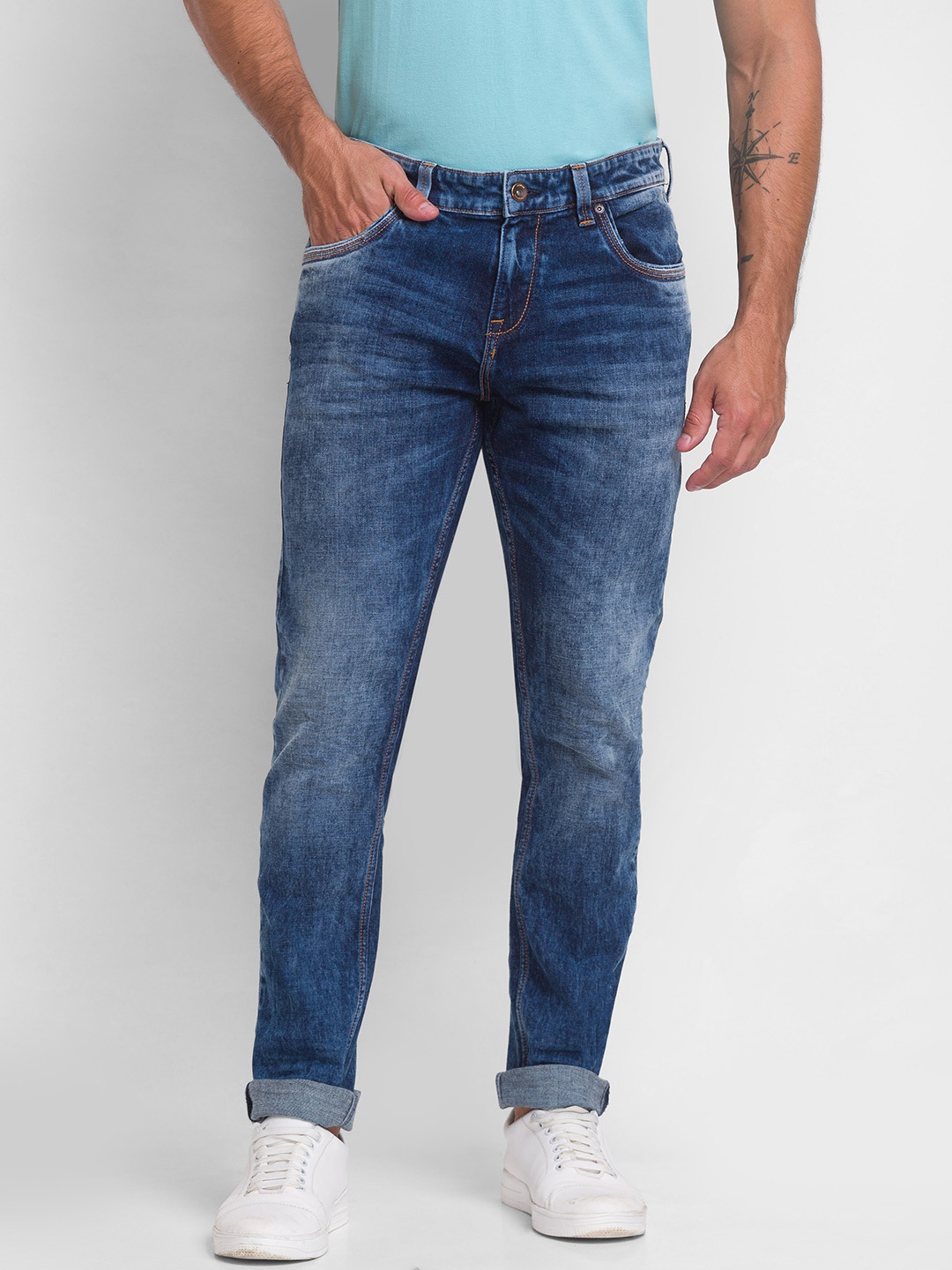 

SPYKAR Men Slim Fit Low-Rise Light Fade Stretchable Jeans, Blue