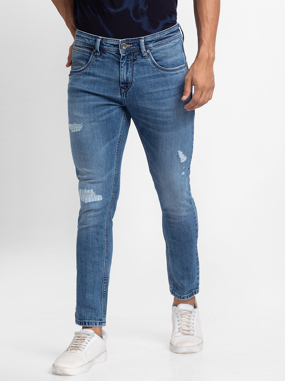 

SPYKAR Men Slim Fit Low Distress Light Fade Stretchable Jeans, Blue